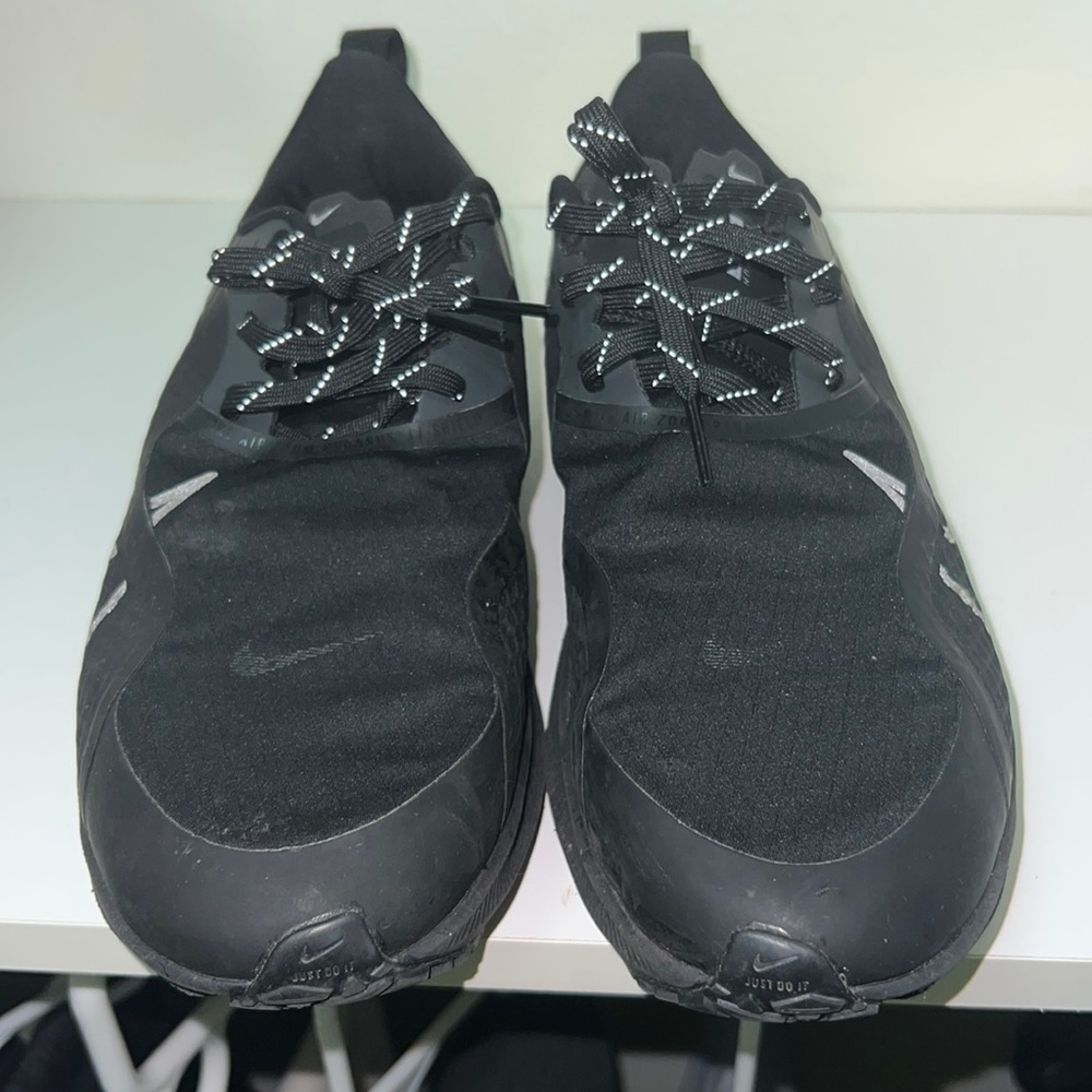 Nike Sri zoom Pegasus 37 shield running shoes